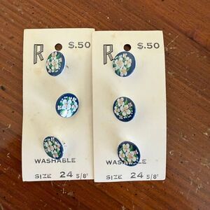 Vintage Floral Button Set – New on Original Cards – Matching Blue & White – 2 Ca